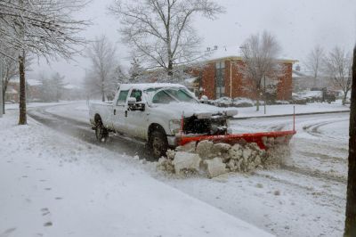 Driveway Snow Plowing Service